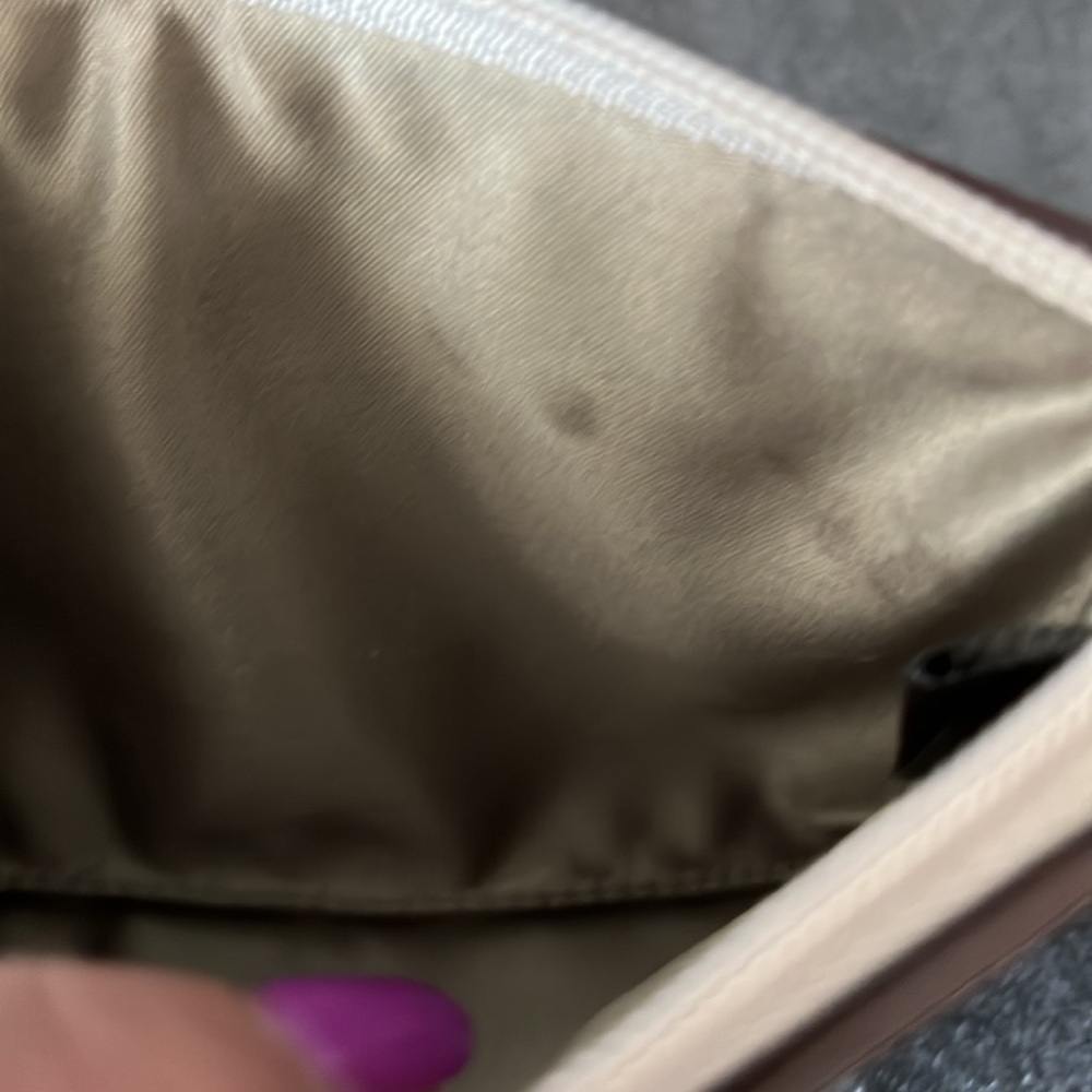Coach wristlet - Picture 5 of 8